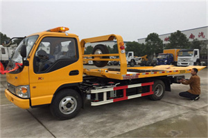 垣曲哪里有拖车服务