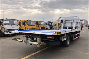 垣曲汽车救援补胎